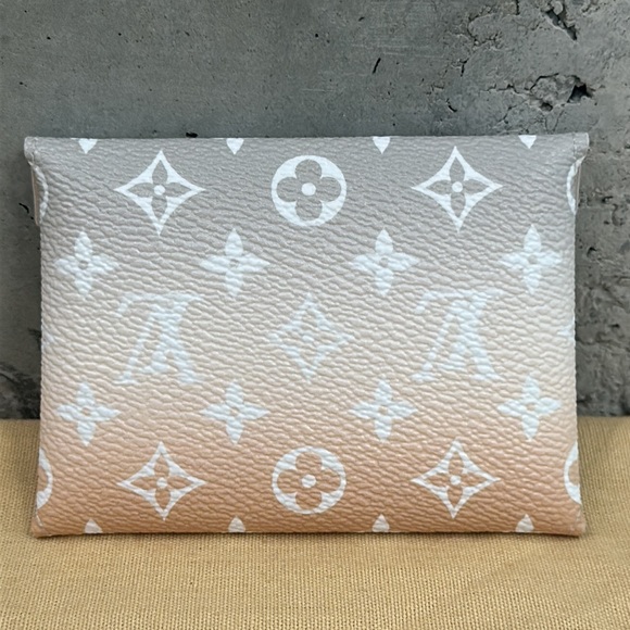 Louis Vuitton by the pool peach pochette kirigami pm pouch card case coin purse - Picture 3 of 15